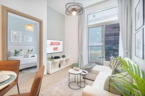 Stylish 1-Bedroom Apartment at Studio One Near JBR Beach